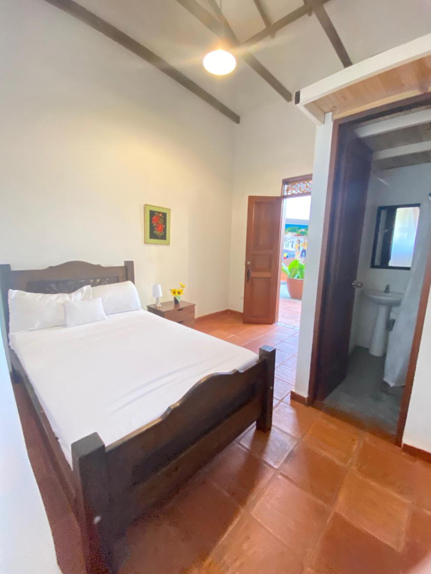 Hotel Casa Bresse Кали Экстерьер фото