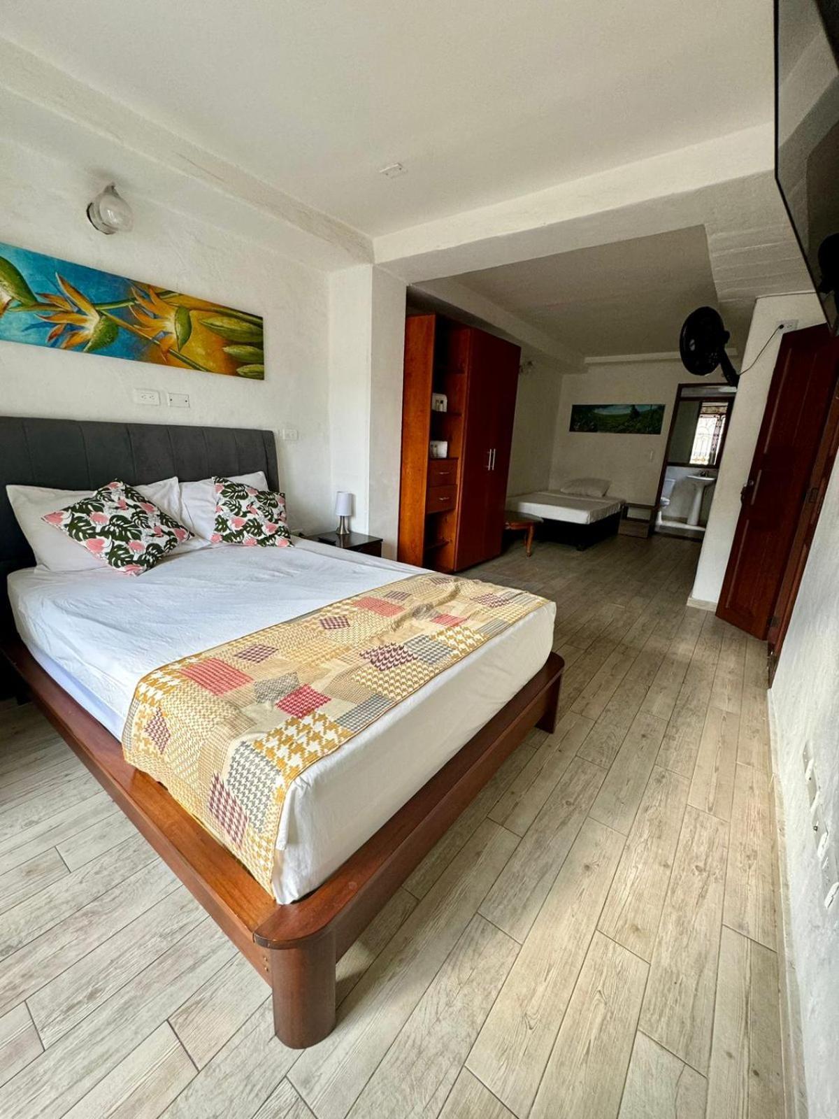 Hotel Casa Bresse Кали Экстерьер фото