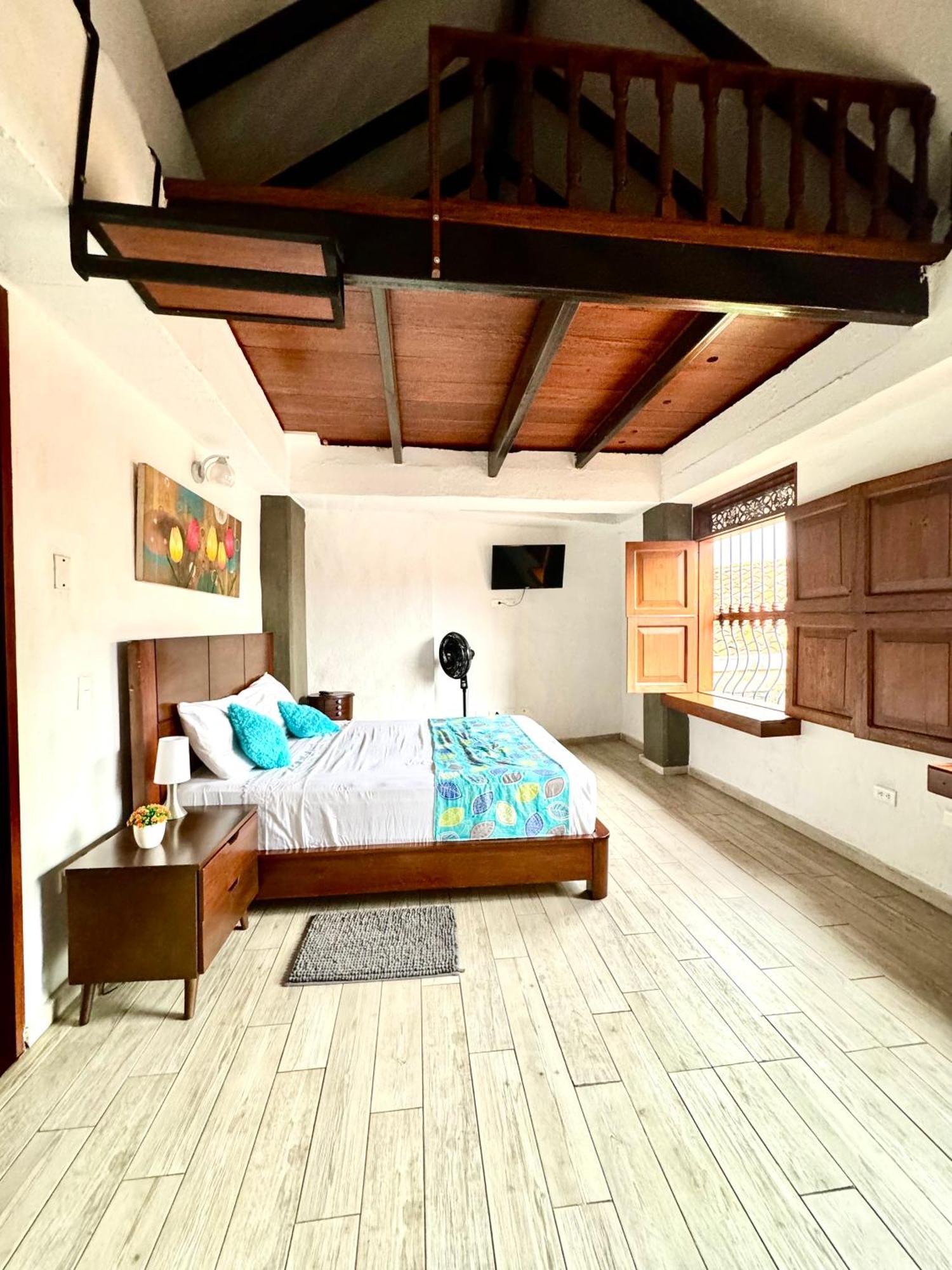Hotel Casa Bresse Кали Экстерьер фото