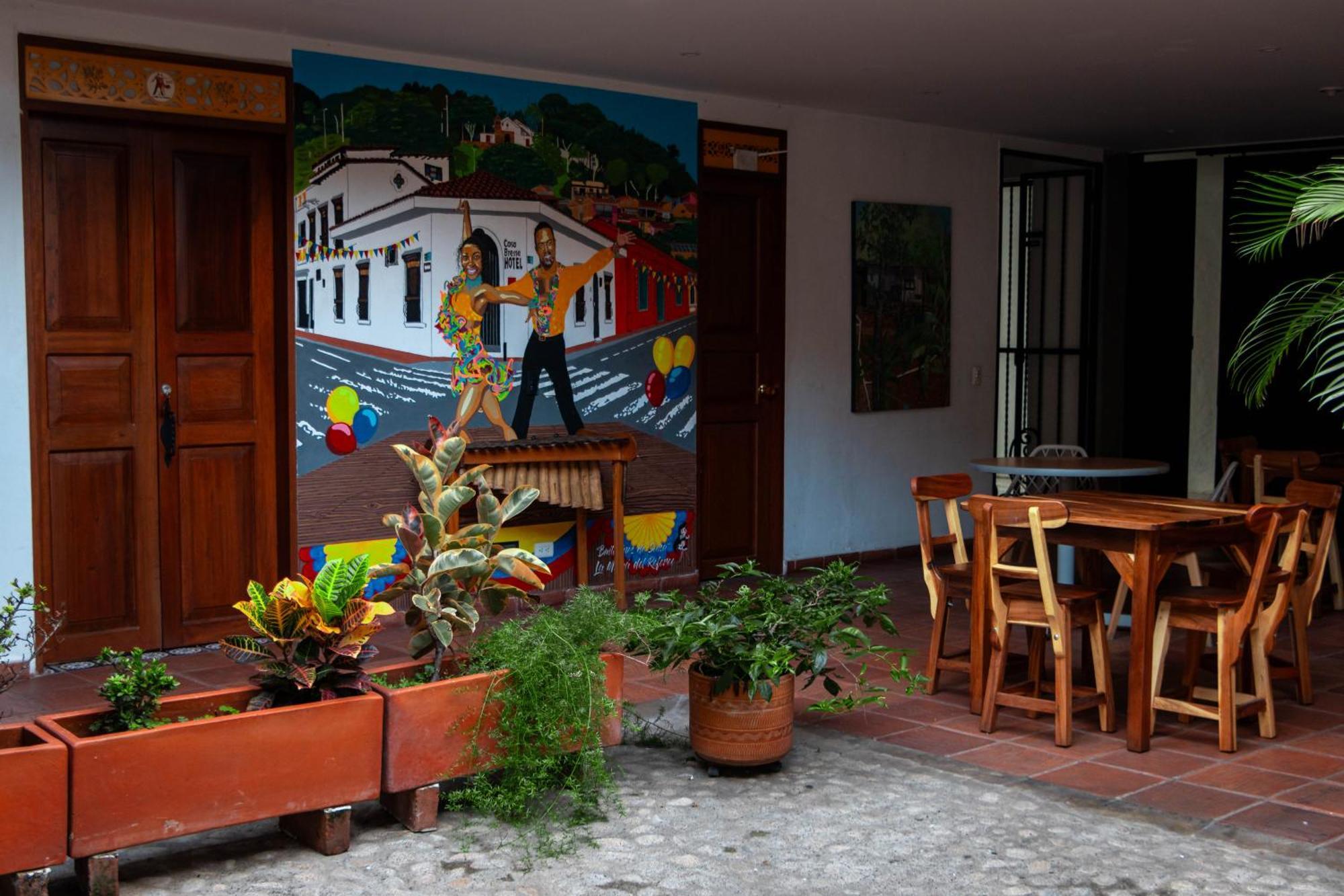 Hotel Casa Bresse Кали Экстерьер фото