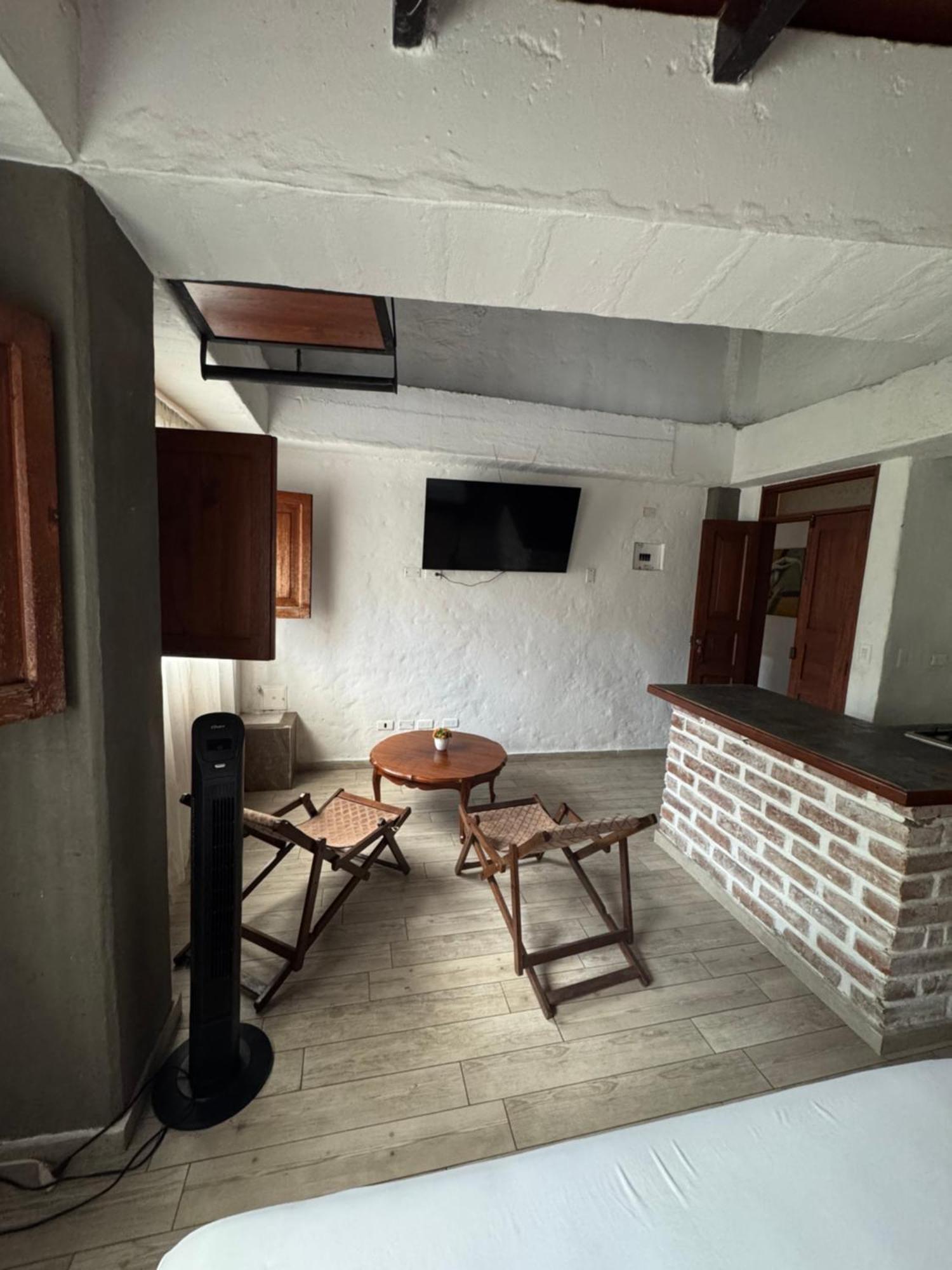 Hotel Casa Bresse Кали Номер фото